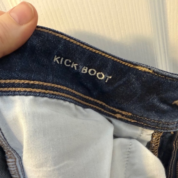 American Eagle Kick Boot Jeans Size 2 - Picture 7 of 8